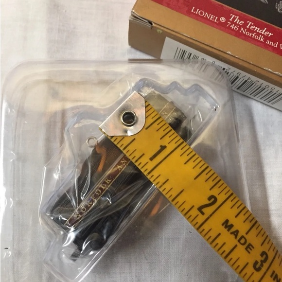 Hallmark lionel the tender Norfolk & western train ornament - Picture 7 of 7